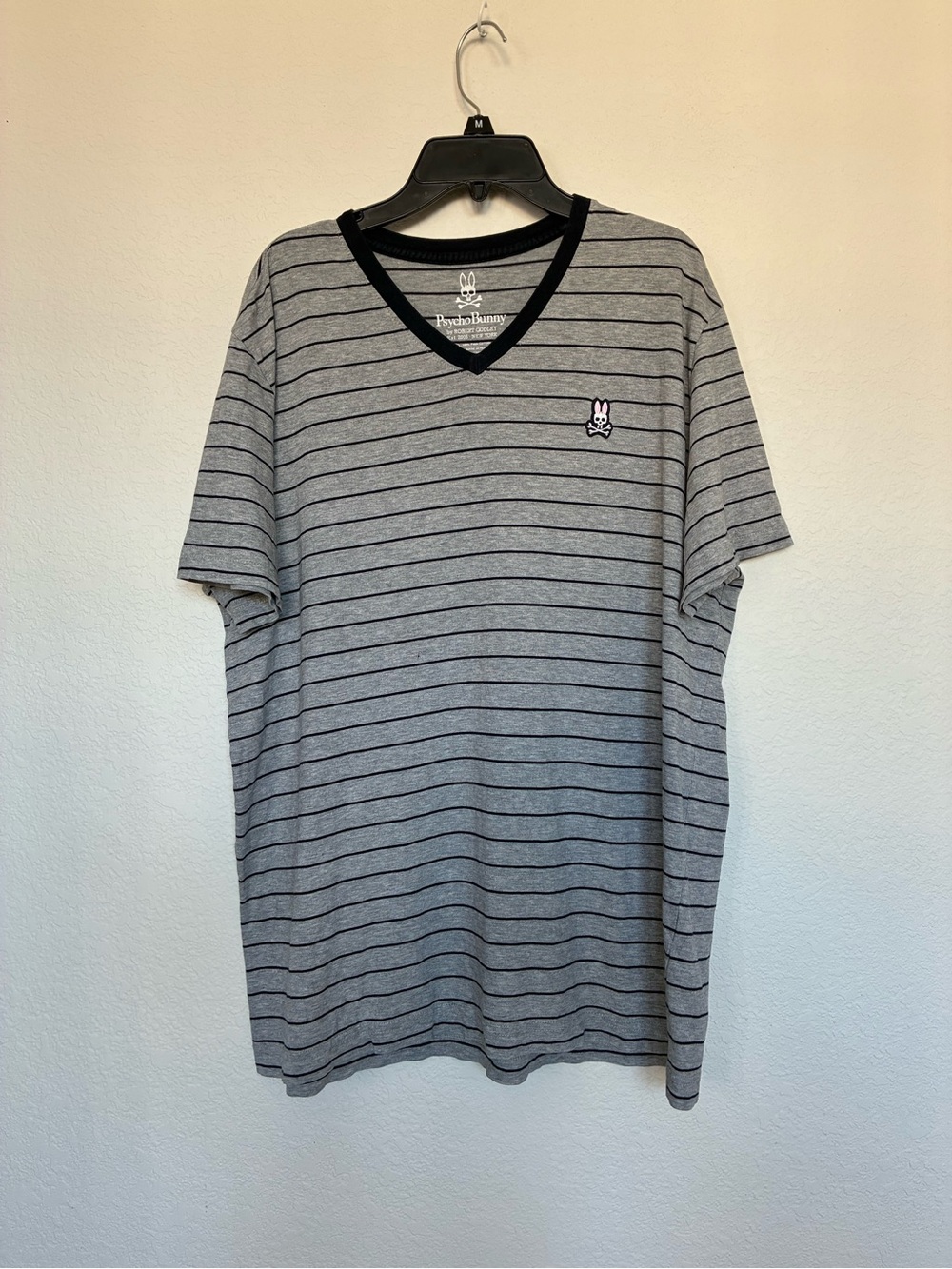 Psycho Bunny Gray Striped Pima Cotton V-Neck Tee Shirt Size 5